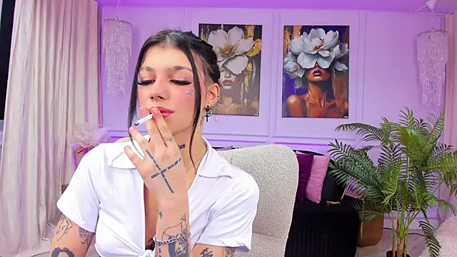 YasminWild online show from February 25, 4:34 am