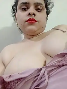 Snapshot of sexy_pihu9 chatting on July 19, 7:21 pm sexy pihu9 online show from July 19, 7:21 pm
