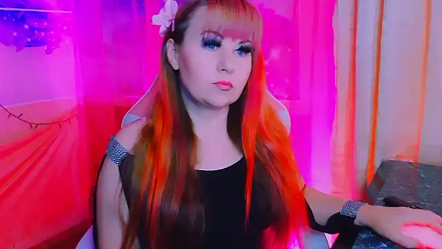 BESTLOLA online show from January 11, 9:49 am