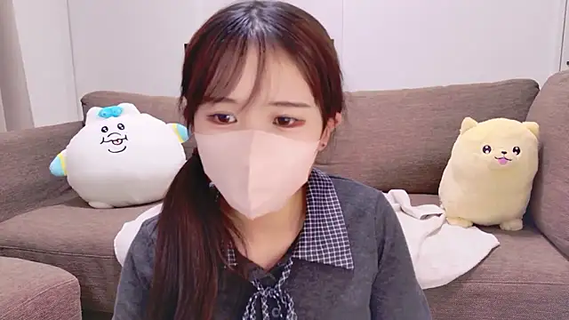 Nemu chan  online show from April 22, 4:25 pm
