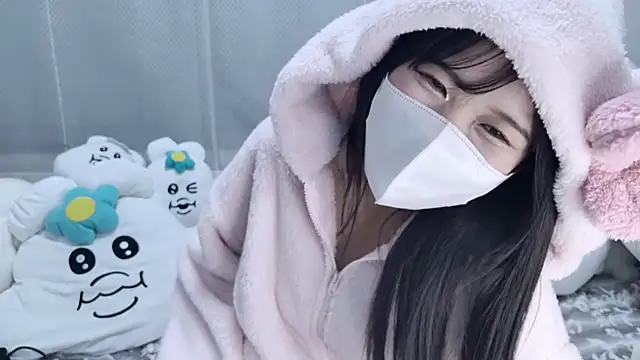 Nemu chan  online show from January 10, 8:20 am