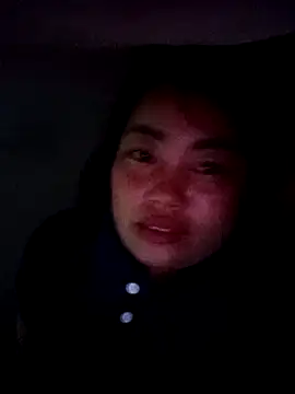 Snapshot of Rose-rose1234 chatting on November 18, 8:28 am Rose-rose1234 online show from November 18, 8:28 am