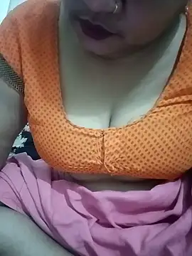 Snapshot of Menka_cut34 chatting on July 5, 4:25 pm Menka cut34 online show from July 5, 4:25 pm