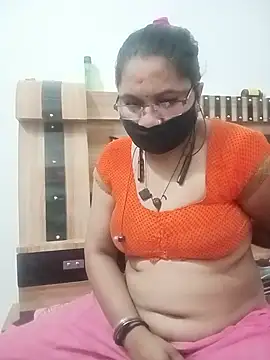 Snapshot of Menka_cut34 chatting on July 8, 11:27 pm Menka cut34 online show from July 8, 11:27 pm