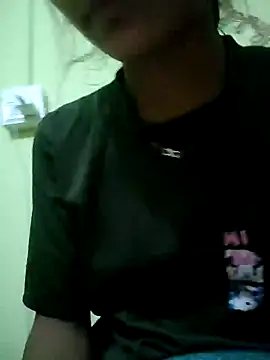 Snapshot of Menka_cut34 chatting on December 19, 1:09 am Menka cut34 online show from December 19, 1:09 am