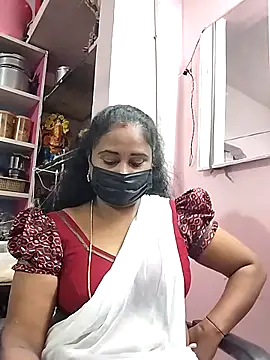 Tamil devagi online show from December 5, 8:39 pm