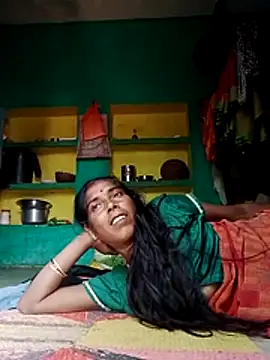 Snapshot of Xx_savita chatting on July 8, 9:43 am Xx savita online show from July 8, 9:43 am