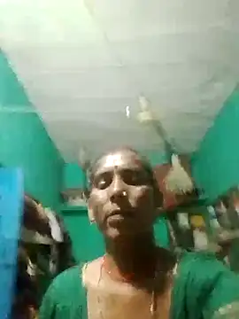 Snapshot of Xx_savita chatting on June 10, 1:56 pm Xx savita online show from June 10, 1:56 pm