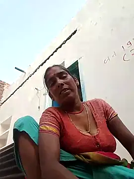 Snapshot of Xx_savita chatting on June 14, 2:35 am Xx savita online show from June 14, 2:35 am