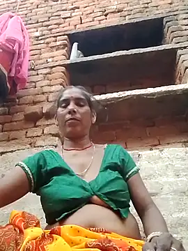 Snapshot of Xx_savita chatting on June 7, 1:38 pm Xx savita online show from June 7, 1:38 pm