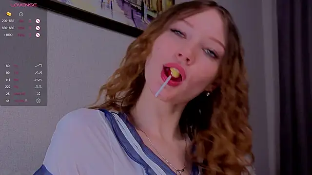 Alisavine online show from April 7, 8:10 pm