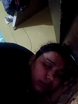 Snapshot of Sexi_soniy432 chatting on February 13, 11:21 am Sexi soniy432 online show from February 13, 11:21 am