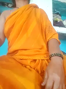 Snapshot of Sexi_soniy432 chatting on February 28, 11:21 am Sexi soniy432 online show from February 28, 11:21 am