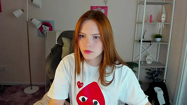 Diana Brooks online show from February 6, 9:05 am