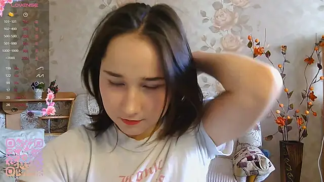 TianaMeiser online show from May 6, 11:14 am