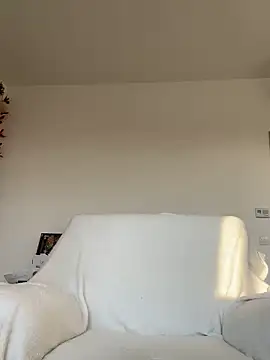 lunababy77 online show from February 25, 3:34 pm