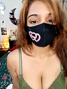 Snapshot of Sexy-Jara1 chatting on November 23, 7:35 pm Sexy-Jara1 online show from November 23, 7:35 pm