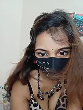 Snapshot of Sexy-Jara1 chatting on May 18, 12:21 pm Sexy-Jara1 online show from May 18, 12:21 pm