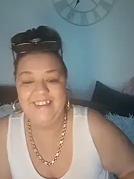 Nova-WiseX online show from November 30, 9:32 am