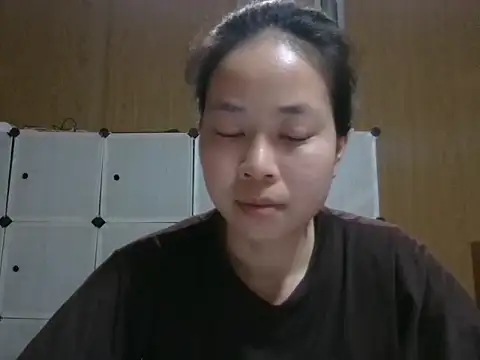 Snapshot of Cat-meow chatting on May 15, 3:59 am Cat-meow online show from May 15, 3:59 am