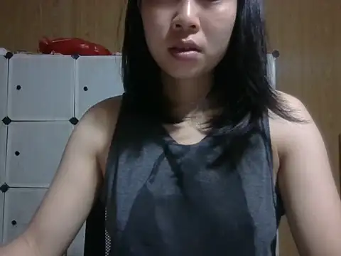 Snapshot of Cat-meow chatting on May 18, 11:20 pm Cat-meow online show from May 18, 11:20 pm