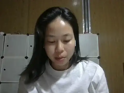 Snapshot of Cat-meow chatting on May 13, 2:57 pm Cat-meow online show from May 13, 2:57 pm