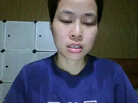 Snapshot of Cat-meow chatting on May 18, 11:15 am Cat-meow online show from May 18, 11:15 am