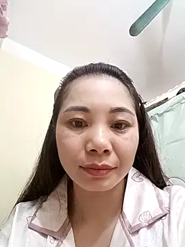 Moon-night222 online show from December 1, 9:04 pm