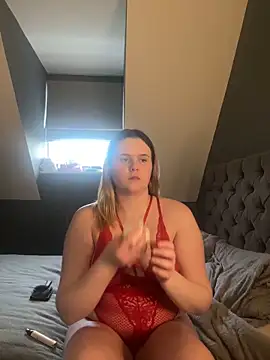 Blonde Bunny online show from December 21, 2:08 pm