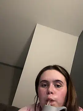 Blonde Bunny online show from March 20, 12:00 am