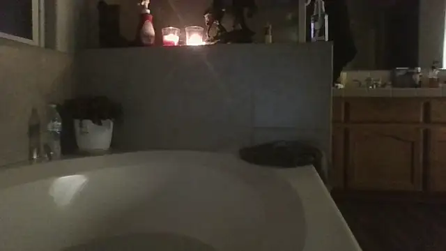 anitabonghit online show from April 2, 1:18 pm