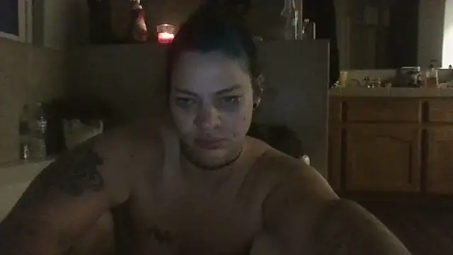 anitabonghit online show from April 4, 1:17 pm