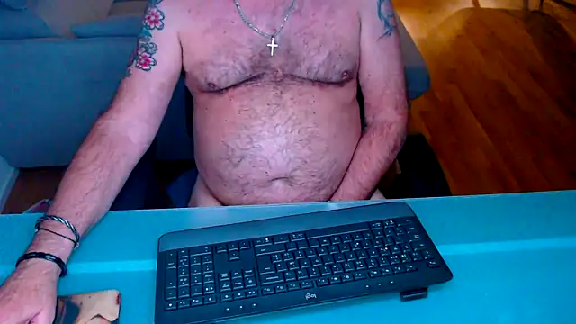 Buidapest online show from March 26, 4:22 am