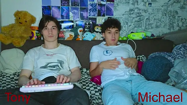 jordanjock online show from December 18, 12:53 pm