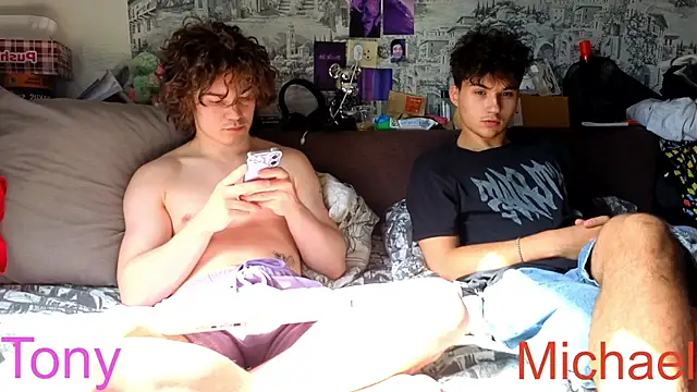 Snapshot of jordanjock chatting on July 15, 7:37 am jordanjock online show from July 15, 7:37 am