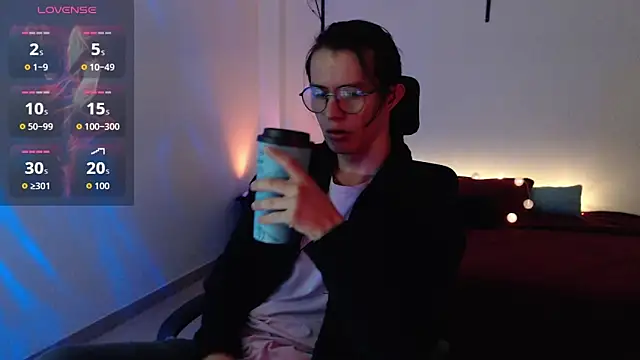 Brandon starkk online show from May 9, 12:30 pm