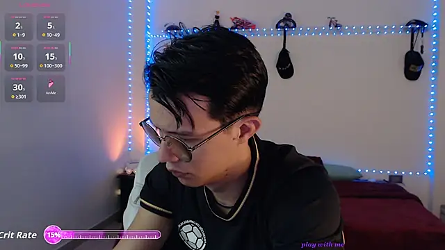 Snapshot of Brandon_starkk chatting on June 12, 9:45 pm Brandon starkk online show from June 12, 9:45 pm