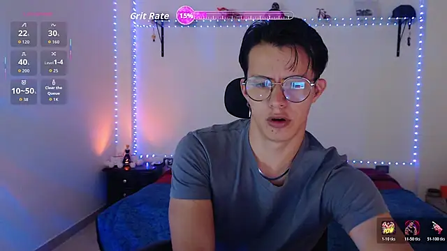 Snapshot of Brandon_starkk chatting on July 17, 9:23 pm Brandon starkk online show from July 17, 9:23 pm