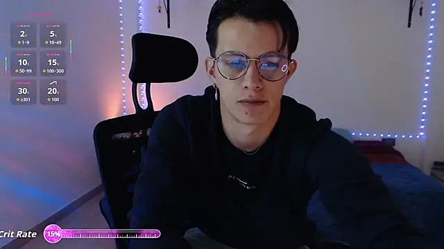 Snapshot of Brandon_starkk chatting on July 10, 9:04 pm Brandon starkk online show from July 10, 9:04 pm