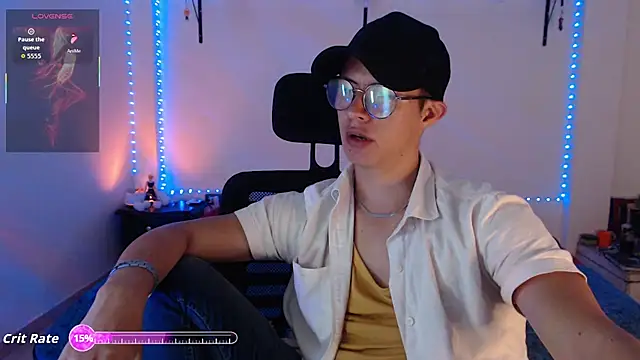 Snapshot of Brandon_starkk chatting on July 29, 3:28 am Brandon starkk online show from July 29, 3:28 am