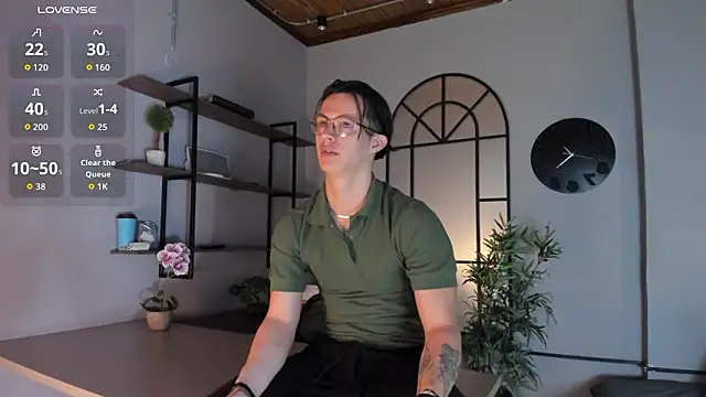 Brandon starkk online show from March 13, 12:10 pm