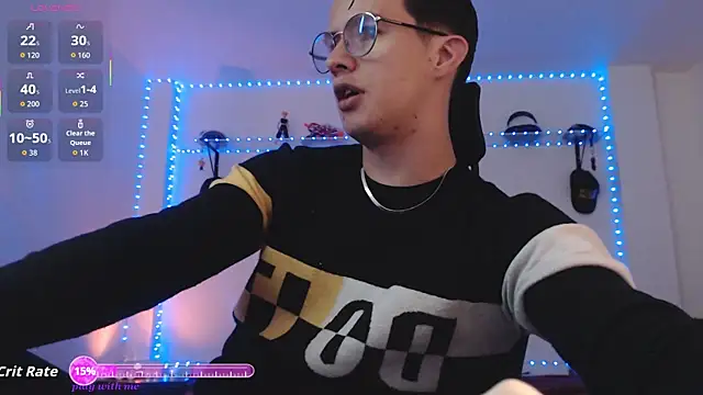 Snapshot of Brandon_starkk chatting on June 11, 2:53 am Brandon starkk online show from June 11, 2:53 am