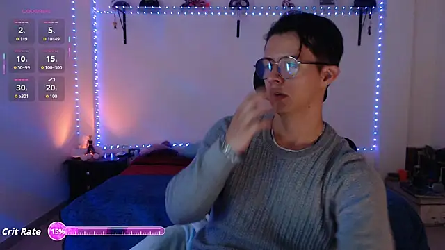 Snapshot of Brandon_starkk chatting on July 24, 2:40 am Brandon starkk online show from July 24, 2:40 am