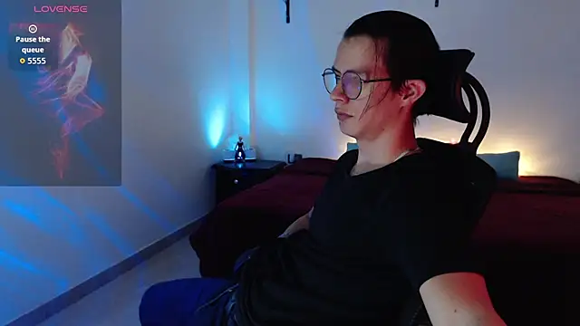 Brandon starkk online show from May 5, 1:08 am