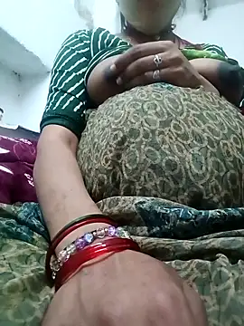 Anushasharma89 online show from February 11, 2:17 pm