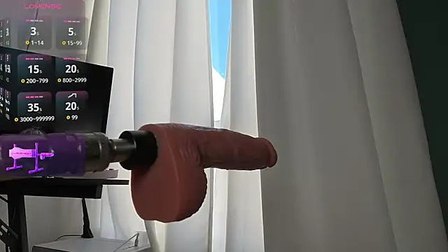 Emily jayreal online show from April 4, 12:45 pm