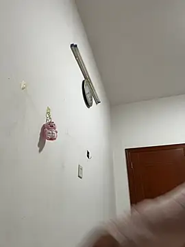 lili-8979 online show from March 4, 9:39 am