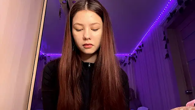 CutieSlim online show from January 6, 7:01 am