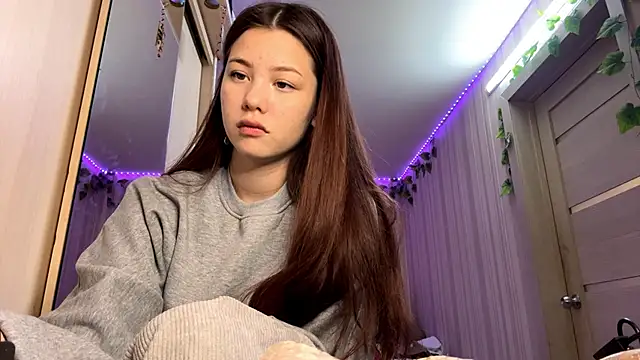 CutieSlim online show from December 15, 2:12 pm