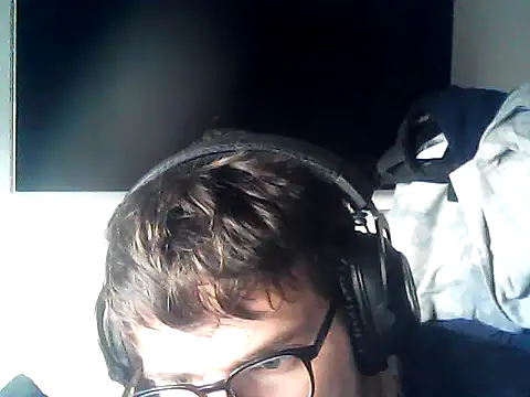 Snapshot of DesertedMonoxide chatting on May 14, 4:04 pm DesertedMonoxide online show from May 14, 4:04 pm